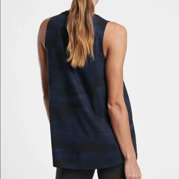 Athleta Blurred Camo Tank Top - Picture 5 of 13